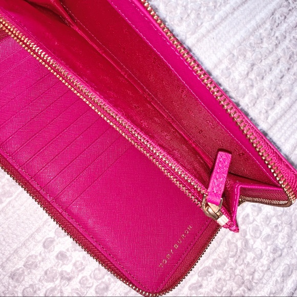 Tory Burch Wallet - Picture 2 of 4